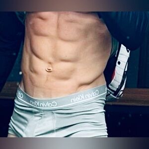 Calvin Klein Men's Grey Boxer Briefs